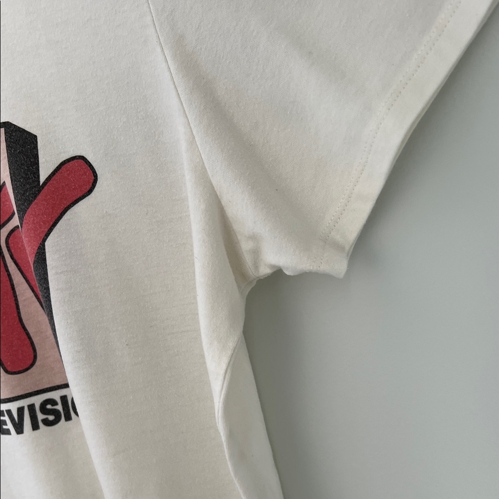 MTV 1990s MTV Logo Tee in Cream with Faded Black Print Size L - Picture 13 of 17